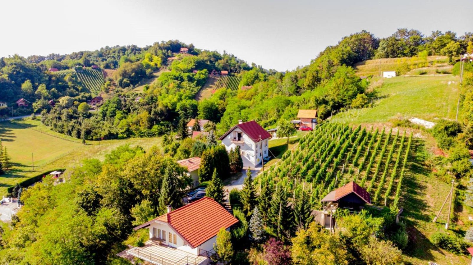 Apartments Country House Stipica Tuheljske Toplice Exterior foto