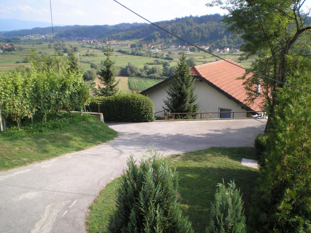 Apartments Country House Stipica Tuheljske Toplice Exterior foto