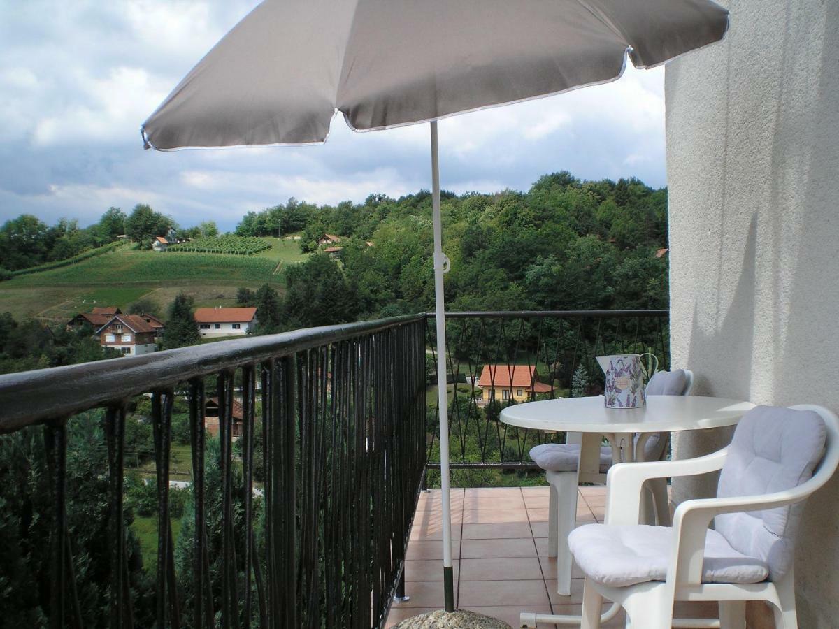 Apartments Country House Stipica Tuheljske Toplice Exterior foto